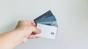 Debit Card vs Prepaid Card for Teens Which Is Better
